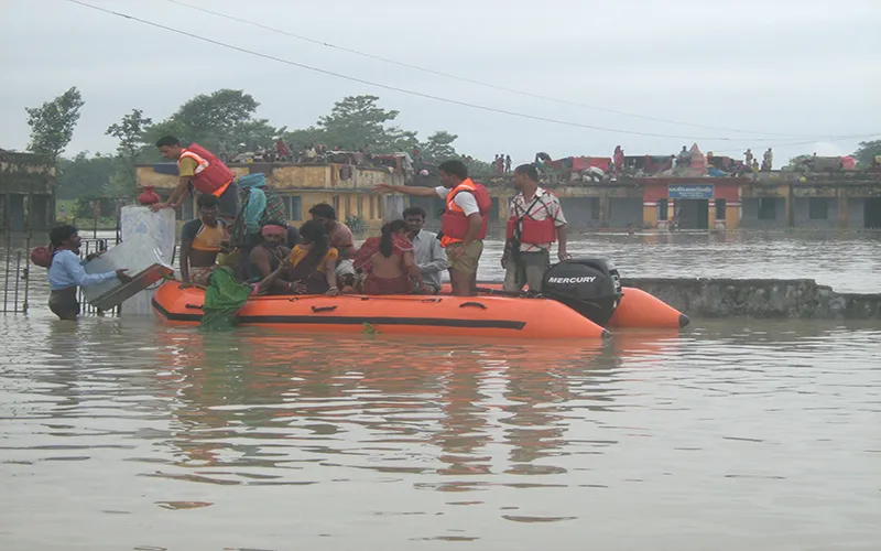 Digital strategies for disaster management: Lessons from Kashmir