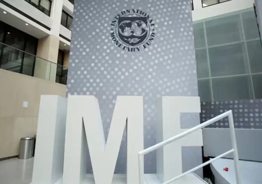 The Unequal Cost of Global Monetary Policy Tightening