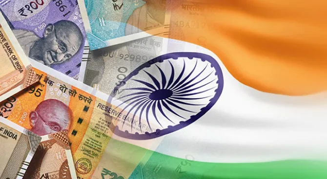 The fall of the rupee: क्या भारत ने रुपये की गिरावट को झेलते हुए, ख़ुद को बचाये रखा है?