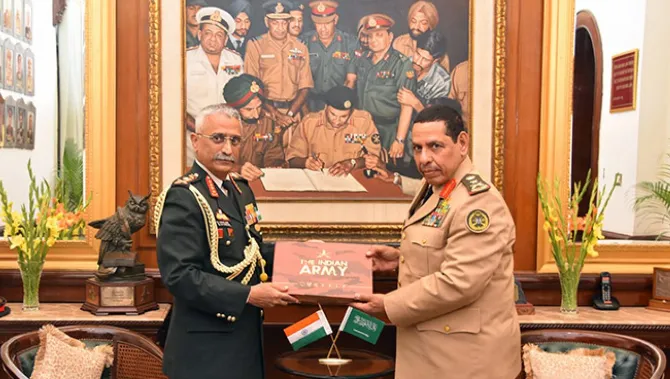 भारत और सऊदी अरब के बीच मज़बूत होते सैन्य सहयोग