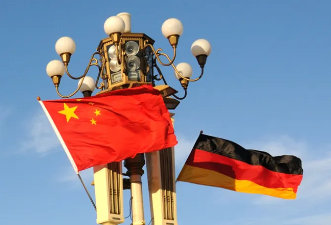 चीन के प्रति जर्मनी की विदेश नीति का नया अध्याय शुरू करने का वक्त़ आ गया है…!