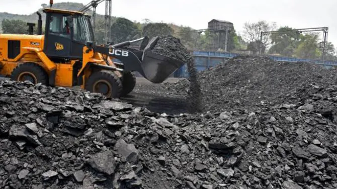 भारत में कोयले की किल्लत: ‘मांग और आपूर्ति से हटकर मौजूद समीकरण’