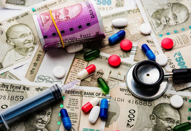 भारतात आरोग्यसेवा महाग का आहे?