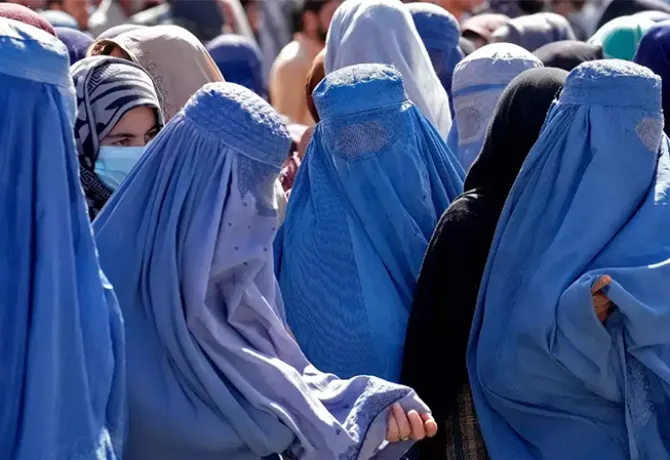 अफगाणिस्तानातील राजकारण: तालिबानच्या शासनामध्ये महिलांची भूमिका