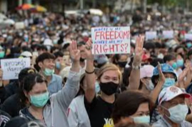 थायलंडमध्ये पुन्हा ‘जास्मिन क्रांती’?
