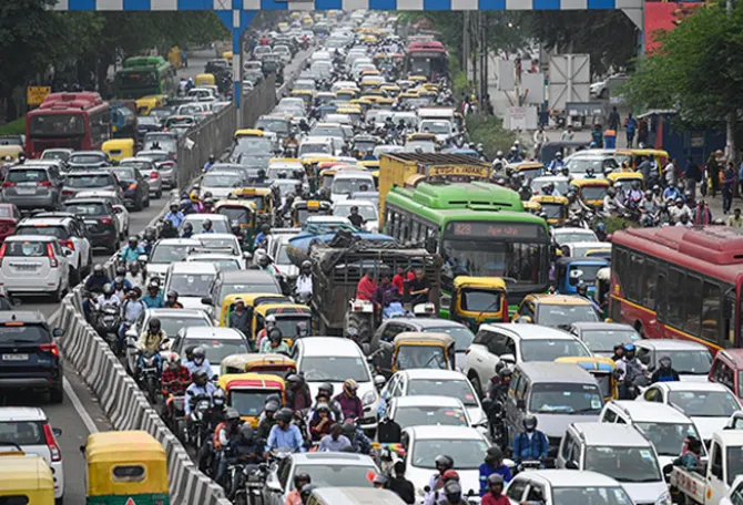 The impact of public transport on traffic congestion in cities