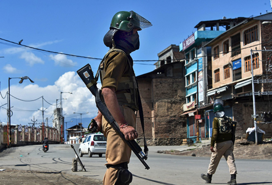 कश्मीर में आतंकवाद से निपटने के लिए नई रणनीति की दरकार