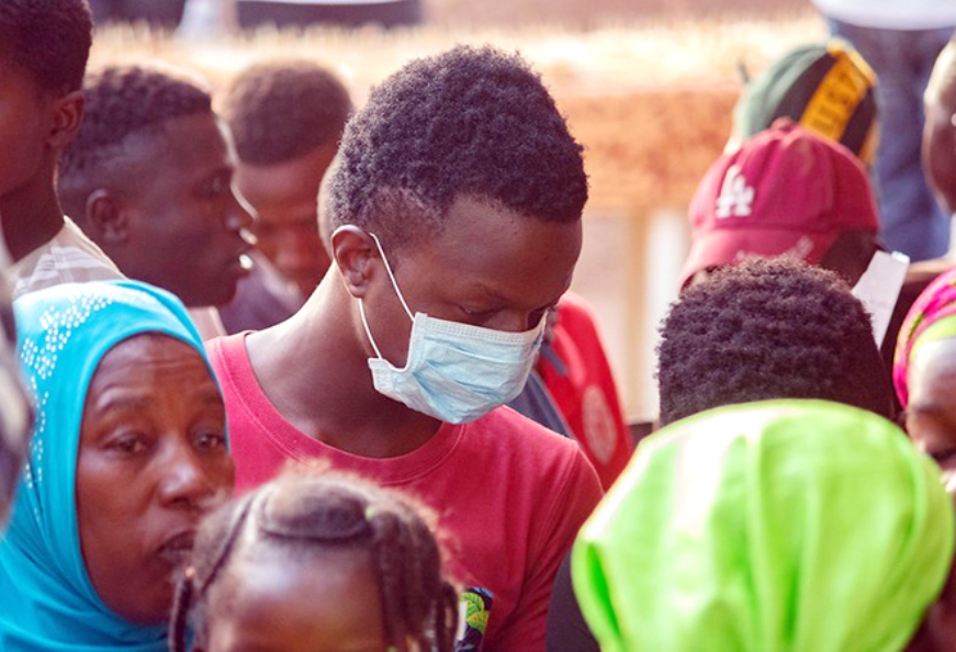 2021 और उसके आगे महामारी का भविष्य: जारी रह सकती हैं अफ्रीका की आर्थिक चुनौतियां