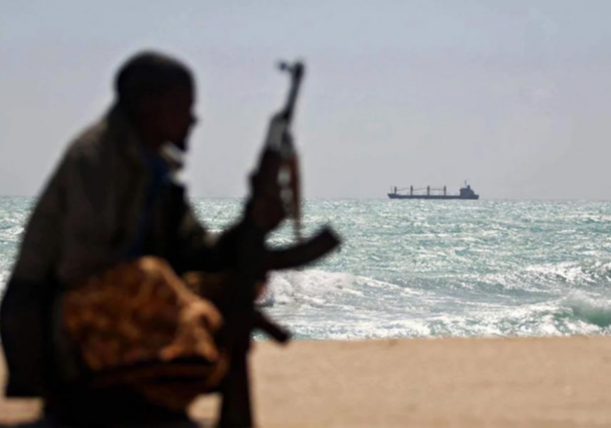 सागरी उपद्रव: सोमाली चाचेगिरीचे पुन्हा उद्भवलेले संकट