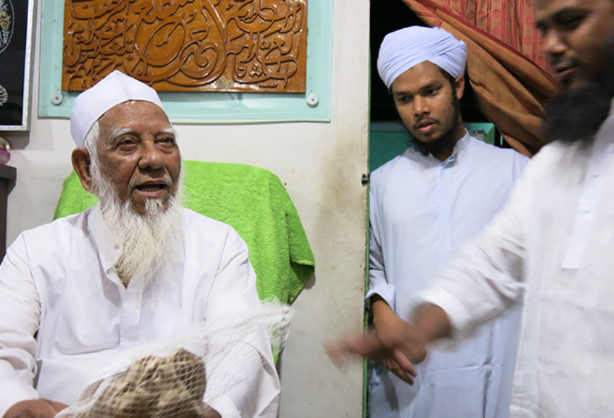 बांग्लादेश में बढ़ते इस्लामिक कट्टरवाद के ख़तरे को डिकोड करना