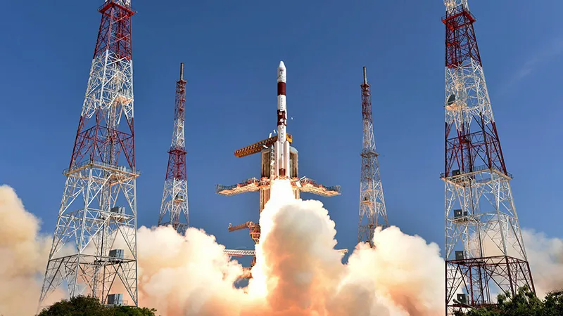 US should reassess restrictions on India's PSLV