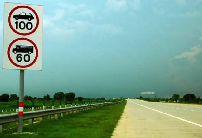 Speed limit of vehicles on Indian expressways