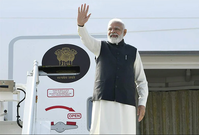 प्रधानमंत्री मोदी का यूरोप दौरा, और दुनिया के सामने एक नये आत्मविश्वास से भरे, आत्मनिर्भर भारत की नई छवि!  