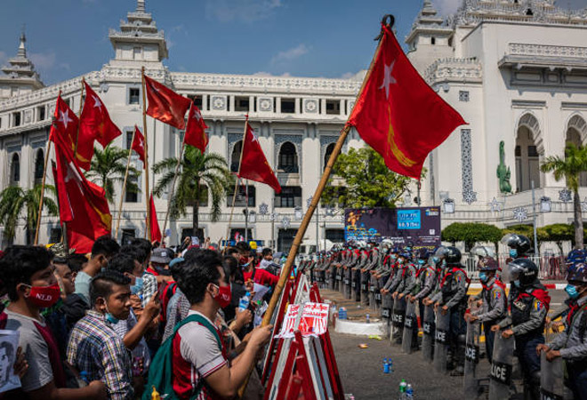 म्यांमार संकट: मानवीय मोर्चे पर गंभीर होते हालात