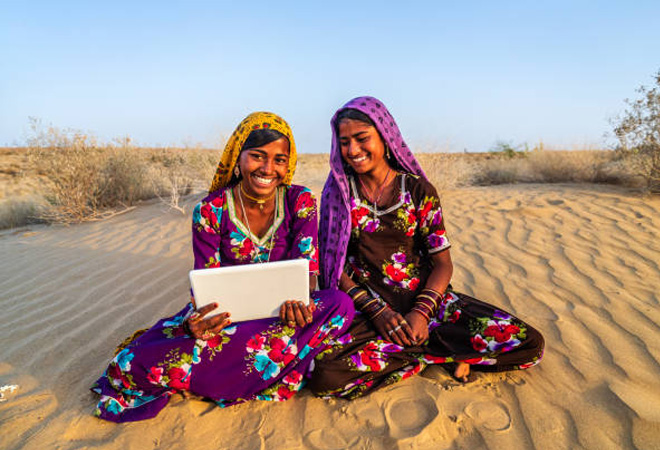 भारत के ग्रामीण युवा और सतत् विकास लक्ष्य (SDG): कंचन बेन के ‘सिलाई’ कौशल पर एक केस स्टडी  
