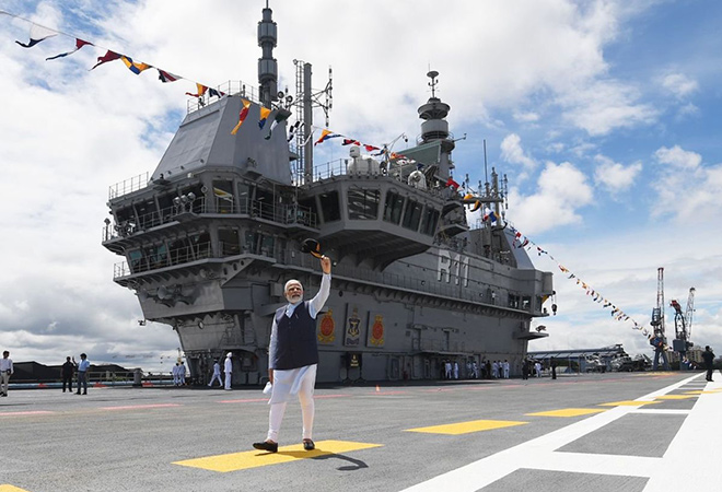 #Maritime Operations: आईएनएस विक्रांत और समंदर में कार्यवाही!  