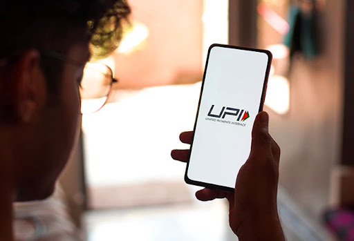 खाड़ी देशों में UPI: अपने देश पैसे भेजने में आता क्रांतिकारी परिवर्तन