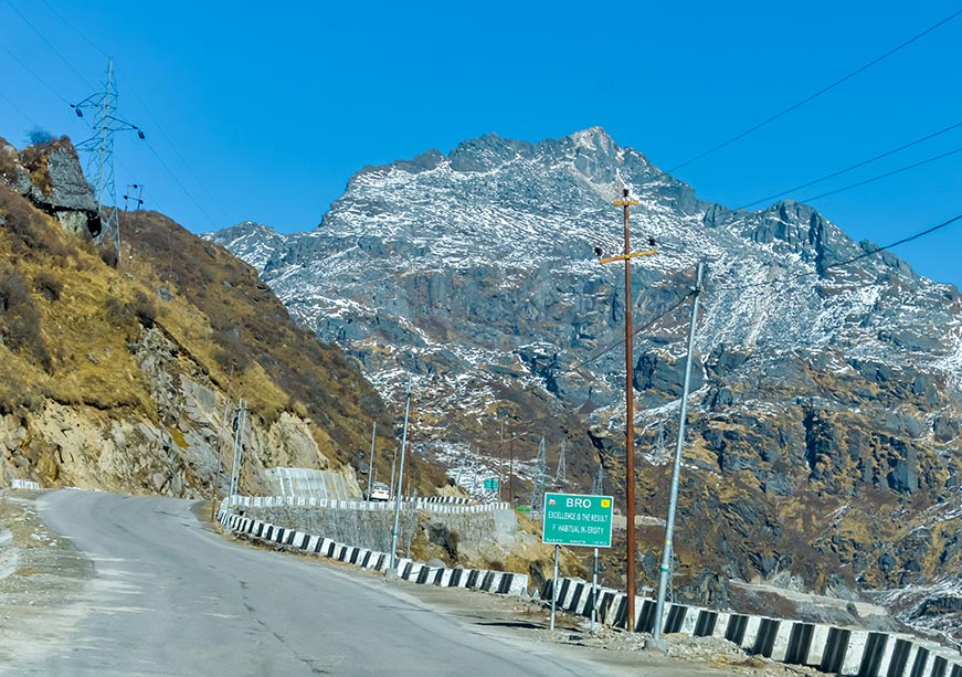 भारत-चीन सीमावाद: आशावादासोबत सावधगिरी बाळगणे आवश्यक