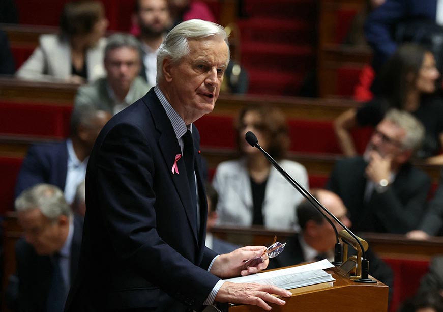 Political turmoil engulfs Paris  