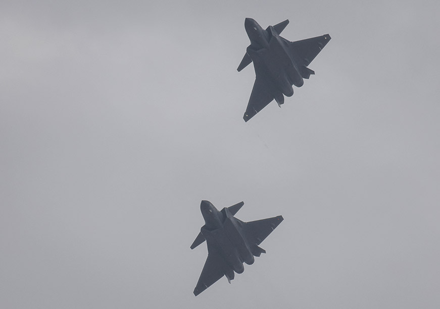 China breaks the mould with new stealth aircraft