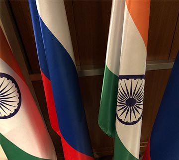 भारत-रूस संबंधों में बहुपक्षीय सहयोग: BRICS और SCO के एक दशक की समीक्षा  