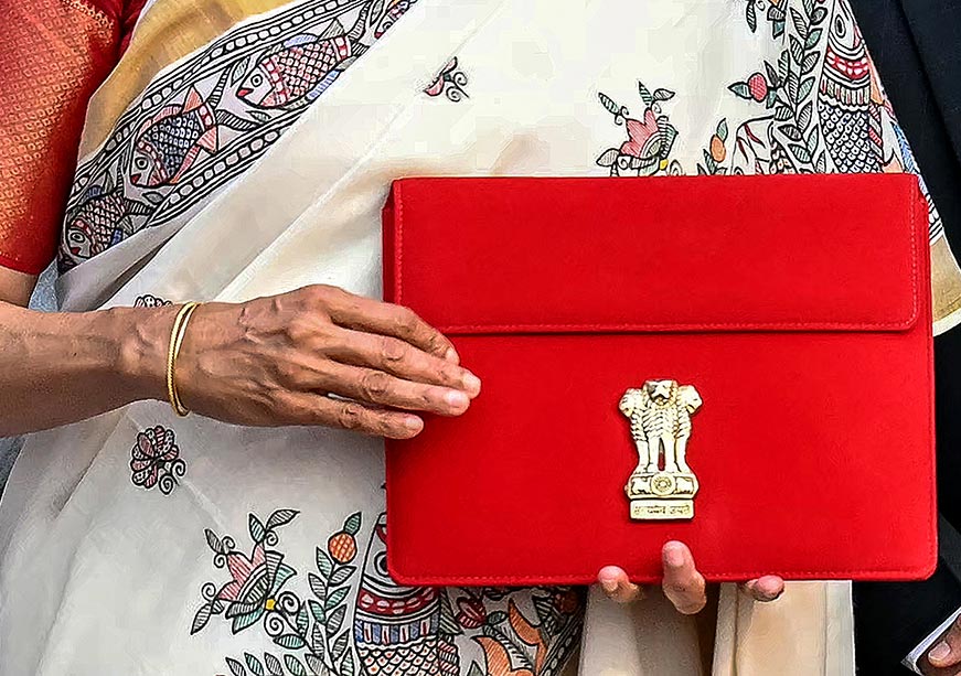बजट 2025: तकनीक़ी क्षेत्र में सुपर पॉवर बनने के भारतीय सपने को मिला पंख