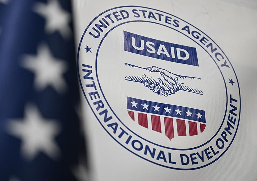 USAID की मदद कम होने पर भारतीय स्वास्थ्य व्यवस्था की परीक्षा  