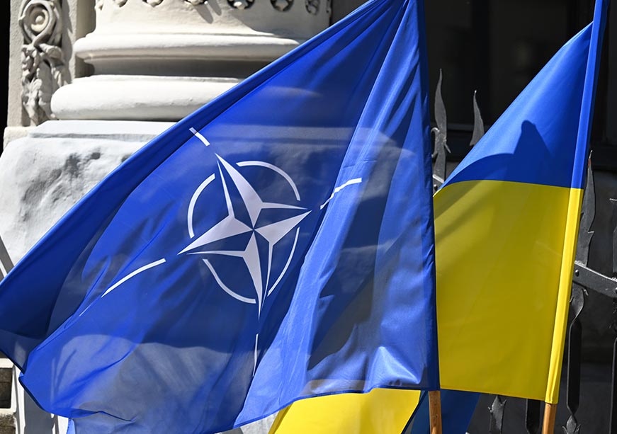 The US, NATO, and Ukraine: The Politics of Strategic Flexibility  