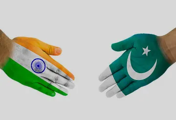 पाकिस्तानमधील सत्ताबदल: भारत-पाकिस्तान संबंधांमध्ये सुधारणा होईल का?  