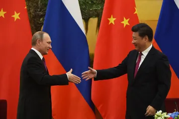 यूक्रेन को लेकर चीन की दुविधा के बीच शी-पुतिन की मुलाक़ात  