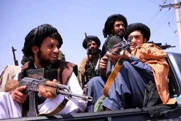 अफ़ग़ानिस्तान: तालिबान को लेकर भारत की दुविधा; कूटनीतिक जुड़ाव और नैतिक असहमति!  