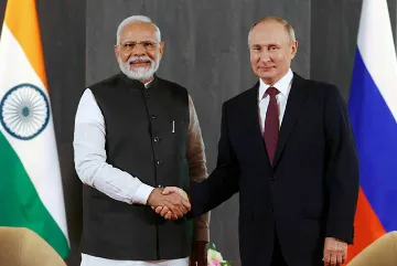भारत-रूस की दोस्ती पर क्यों आ रही आंच  