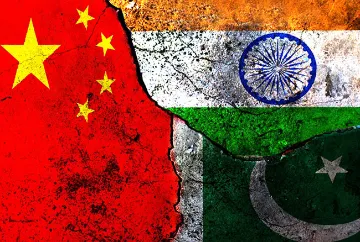 दो-दो मोर्चों पर चीन की दुविधा: भारत-चीन बॉर्डर के हालातों पर एक नज़रिया!  