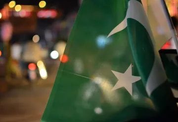 पाकिस्तान अफगाणची कोंडी  