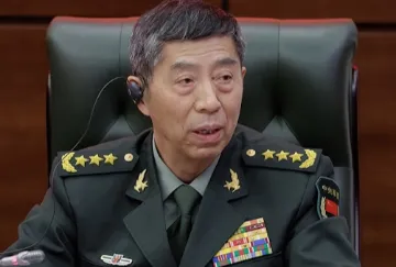 चीन के रक्षा मंत्री की भारत यात्रा से पहले चीन में क्या चर्चा हो रही थी?