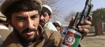 अफ़ग़ानिस्तान में खड़ा होता तालिबान विरोधी मोर्चा: क्या यह एक छोटे स्तर के संघर्ष की शुरूआत है?  