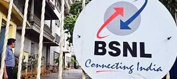 BBNL-BSNL का विलय: एक लड़खड़ाती संस्था के पत्थर से टकराने जैसा है