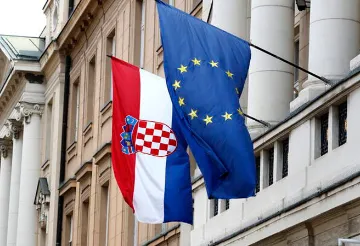 क्रोएशियाला शेंजेन आणि युरोझोनमध्ये सामील होण्यासाठी हिरवा कंदील