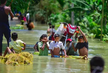 असम पर बारिश के देवता का अभिशाप: जलवायु परिवर्तन की चुनौतियां  