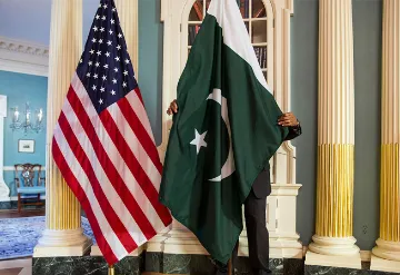 अमेरिका-पाकिस्तान सुसंवादी संबंधांचा पुनरारंभ?  