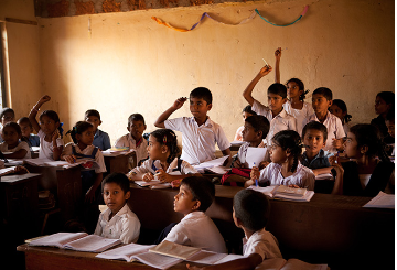 स्कूली शिक्षा में सुधार के लिए ‘स्वच्छ भारत’ जैसी पहल की जरूरत