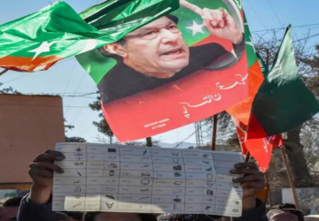 पाकिस्तान निवडणूक: इम्रान खानचा उल्लेखनीय पराक्रम