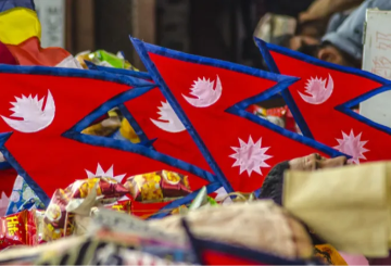 नेपाल: पड़ोसी देश के लोगों का लोकतंत्र से हुआ मोह-भंग?