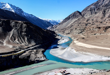 भारत के लिए सिंधु जल संधि को बनाए रखना आवश्यक  