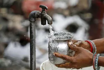 भारत में जल संकट: पानी के प्रबंधन और उपयोग में बदलाव की ज़रूरत  