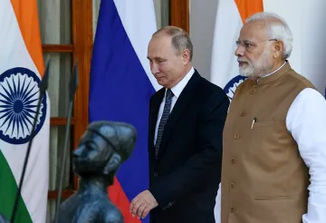 रूस-यूक्रेन संघर्ष के बीच ये ज़रूरी है कि, भारत रूस के साथ अपने संबंधों की नयी रुपरेखा गढ़ने के बारे में सोचे
