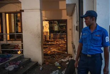 श्रीलंका में आतंकी हमले की बरसी: आतंक के खिलाफ़ एक साझा रणनीति अपनाने की ज़रूरत  