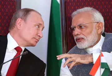 चीन के साथ भारत की लड़ाई में रूस किसका साथ देगा?  