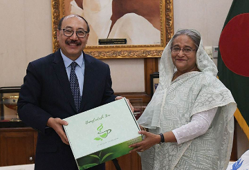 भारत-बांग्लादेश संबंध: भारतीय विदेश सचिव की यात्रा से द्विपक्षीय संबंध बढ़े  