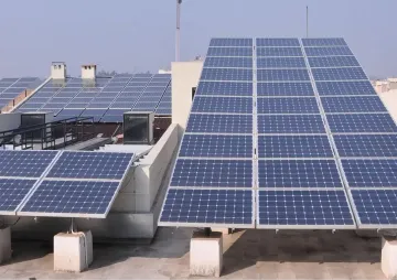 Solar solutions: Transforming rooftops into green energy hubs  